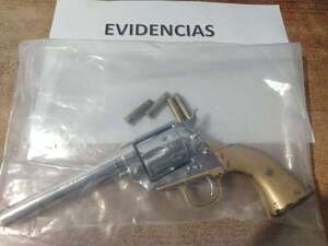 Detienen a militar ebrio y armado: vecinos lo denuncian por disparar contra niños - Policiales - ABC Color