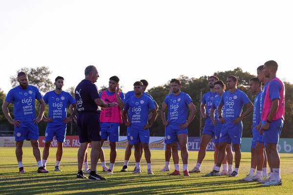 Versus / Colombia plantea "una combinación" de "todos los partidos que jugamos hasta ahora"