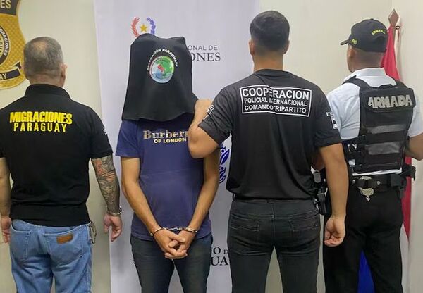 Expulsan a rapai condenado a 14 años de cacerolita en Brasil
