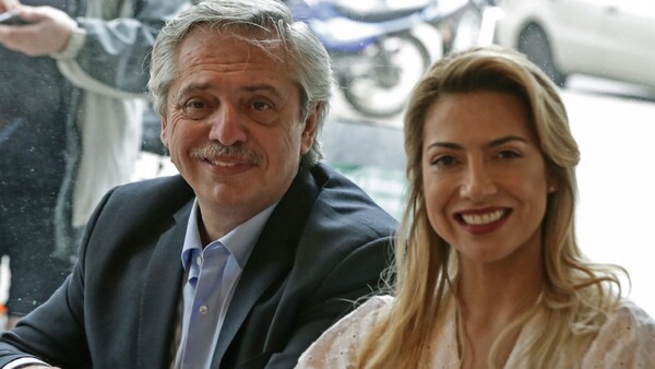 Ex primera dama argentina acusa a Fernández de organizar la 'fiesta de Olivos' en pandemia