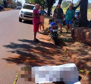 Motociclista muere tras chocar contra un árbol en Ciudad del Este - ABC en el Este - ABC Color