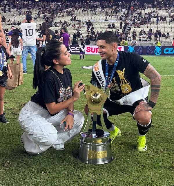 Antonio Galeano y Jorge Recalde, campeones con el Ceará - Fútbol Internacional - ABC Color
