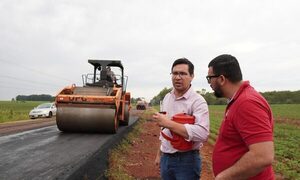 Gobernador supervisó los trabajos de bacheo en Los Cedrales y Santa Rosa – Diario TNPRESS