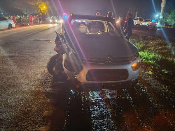 Choque entre camioneta y una moto deja un fallecido y un herido grave - ABC en el Este - ABC Color