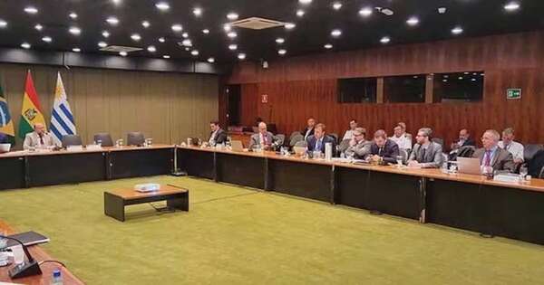 Diario HOY | Paraguay asume la presidencia pro témpore del Comité de Hidrovía