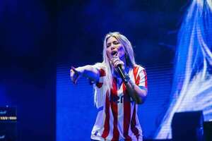 Vídeo: Wanda Nara y L-Gante desataron la euforia en Paraguay  - Gente - ABC Color