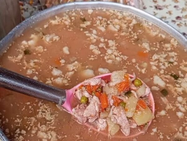 Señalan que en caso "Kure Caldo" de COMEPAR la comida se alteró - 1000 Noticias