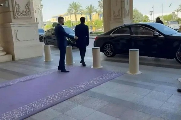 EEUU y Rusia se reúnen en Arabia Saudita para dialogar sobre la tregua en Ucrania - ADN Digital