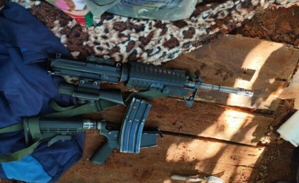 Hallan caletas con armas, explosivos de grupo criminal