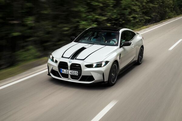 BMW presenta en Paraguay los completamente renovados M4 Coupé y M5 Hybrid | Locales | 5Días