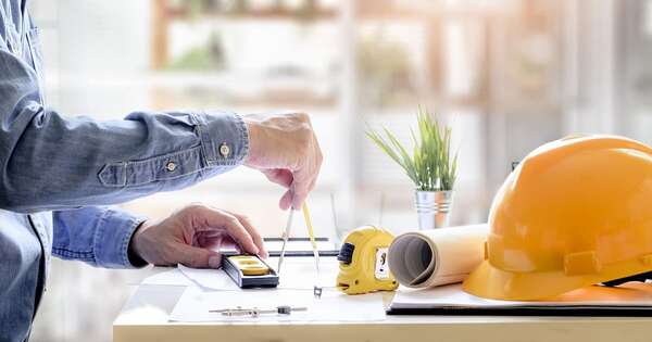 La Nación / Falta de colegiación profesional perjudica a ingenieros y pone en riesgo calidad de obras