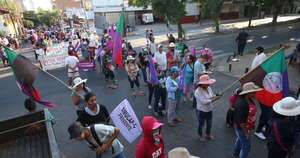 La Nación / Campesinos marchan en busca de históricas reivindicaciones