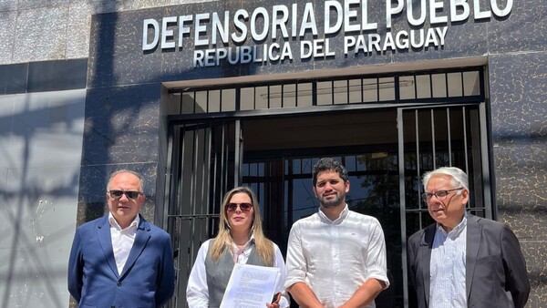 Buscan que Defensoría del Pueblo pida suspender cobros compulsivos