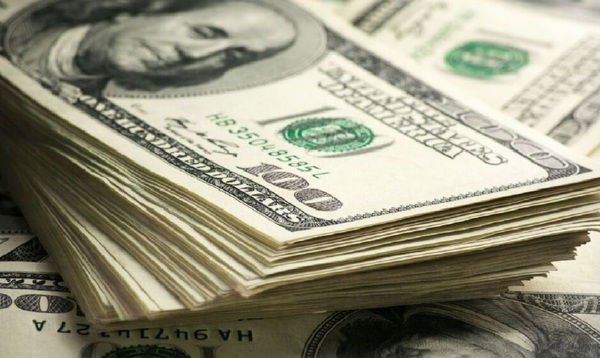 Dólar supera los G. 8.000 en el cambio interbancario y genera preocupación - OviedoPress