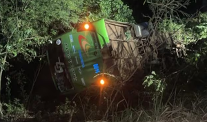 Identifican a fallecidos en trágico accidente de Capitán Meza - Noticiero Paraguay