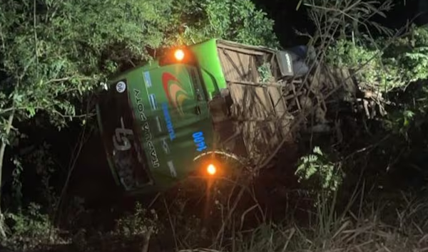 Identifican a fallecidos en trágico accidente de Capitán Meza - Noticiero Paraguay