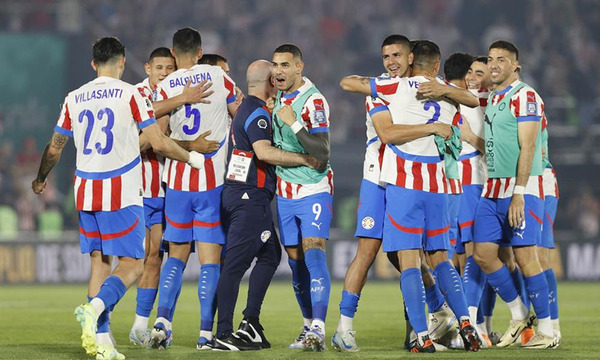 La Albirroja, con garra y fútbol quiere seguir soñando con el Mundial 2026 - OviedoPress