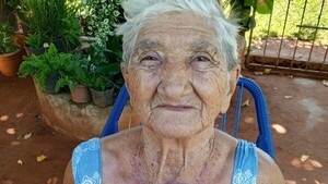 Abue no cobra hace 5 meses porque figura como fallecida