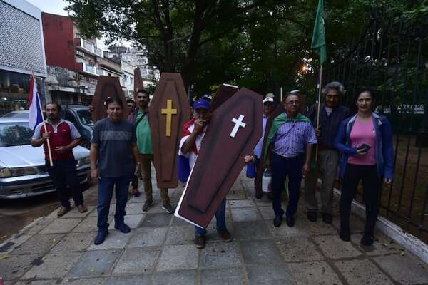 AUDIO: Comienzan las movilizaciones: así está la situación en el microcentro de Asunción - A La Gran 7-30 - ABC Color