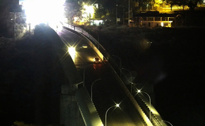 Preocupa la escasa iluminación del Puente de la Amistad - La Clave