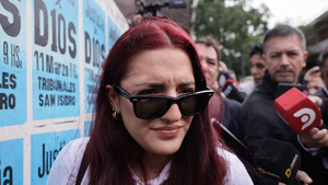 Hija de Maradona declara en el juicio por la muerte de su padre