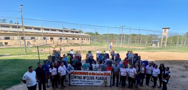 198 personas privadas de libertad inician clases en Emboscada