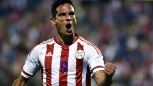"Alfaro es como un psicólogo de la Albirroja", afirmó Roque Santa Cruz