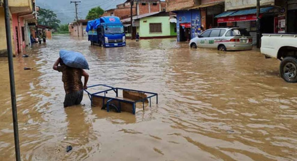 Intensas lluvias dejan más de cuarenta muertos y varios desaparecidos en Bolivia - Unicanal