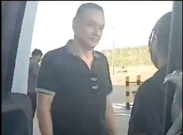 AUDIO: ¿Corresponde revocar orden de captura del abogado golpeador? Esto dice un exjuez - Periodísticamente - ABC Color