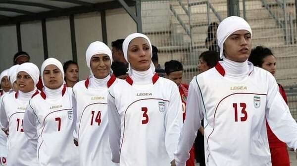 Deportistas de prestigio entran en la polémica el velo en las competiciones en Francia - Polideportivo - ABC Color