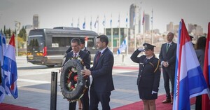 Tras armarle el viaje a Israel, Latorre busca la bendición de Cartes para 2028