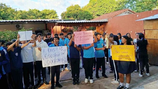 MEC analiza tomar examen de febrero en diciembre