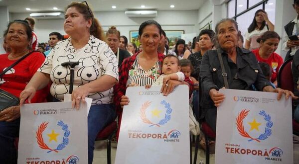Entregaron 1.552 tarjetas a participantes de Tekoporã Mbarete de Cordillera