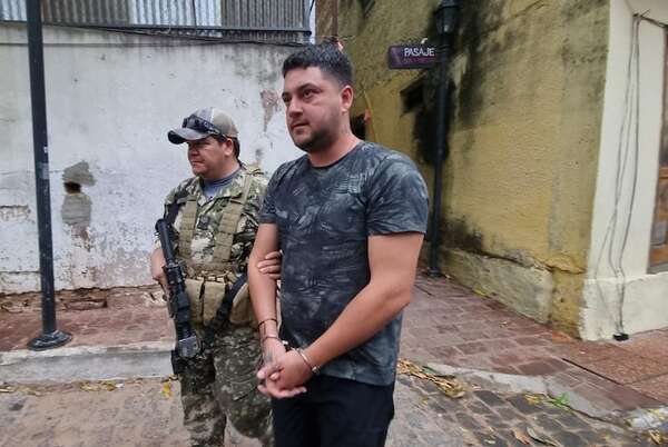 Cayó con 262 gramos de cocaína más de lo permitido, pero tribunal lo consideró adicto - Nacionales - ABC Color