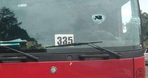 Diario HOY | Piratas del asfalto balean camión repartidor y roban G. 5 millones