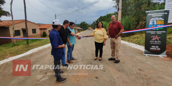 MUNICIPALIDAD DE TRINIDAD INAUGURÓ TRAMO EMPEDRADO EN LA COMUNIDAD DE SAN LORENZO