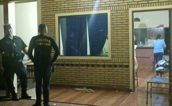 Roban dinero efectivo y celulares de tesorera de una comisión de padres - La Clave