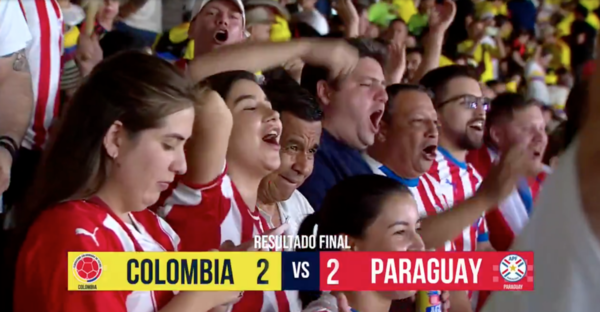 Versus / La afición paraguaya vivió su propia fiesta en Barranquilla