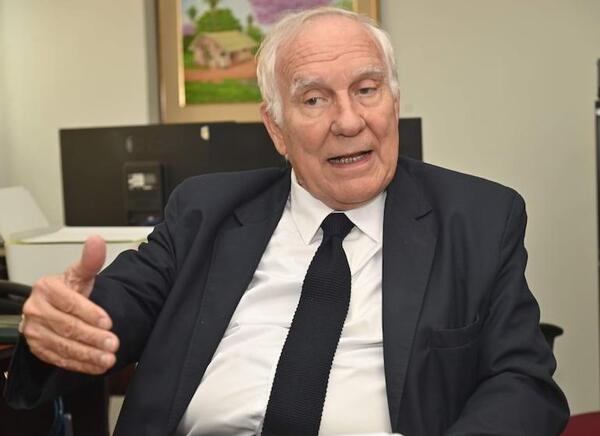 “Estamos camino a una región autoritaria”, advierte Saguier - Portal Digital Cáritas Universidad Católica