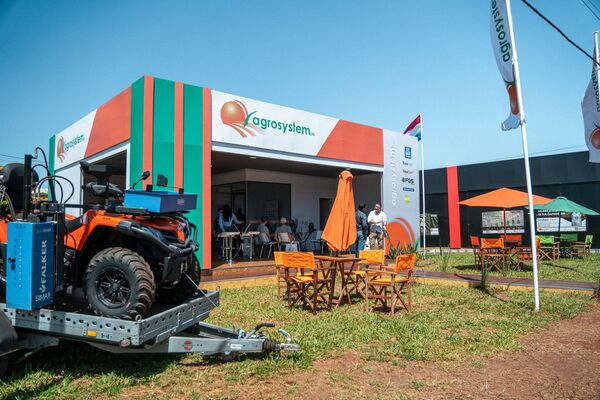 Agrosystem posicionó su línea de fertilizantes hidrosolubles en Innovar 2025