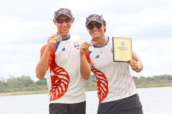 Campeones sudamericanos de remo - Polideportivo - ABC Color