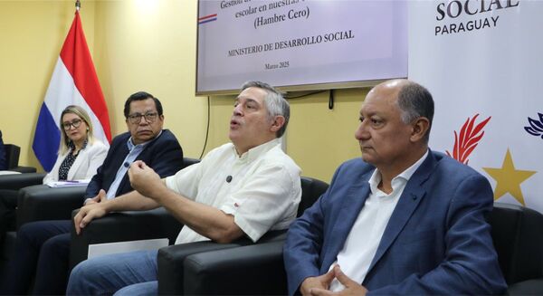 Autoridades evalúan avances del programa «Hambre Cero» en las escuelas