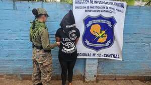 Allanamientos en Lambaré y San Lorenzo dejan cinco detenidos e incautación de drogas - Policiales - ABC Color