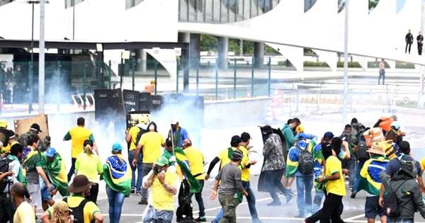 La Nación / Bolsonaro será juzgado por intento de golpe de Estado