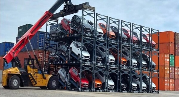 Unión Europea aplicará aranceles del 25% a vehículos estadounidenses