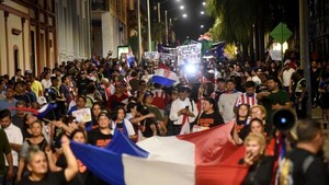 Marcha opositora lanza consigna de unidad para enfrentar a las mafias