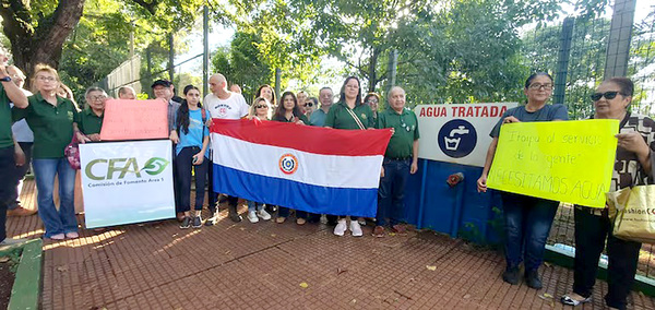 Vecinos de Presidente Franco exigen solución a la crisis de agua potable - La Clave