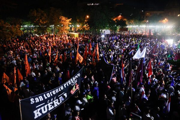 Oposición lanza mensaje de unidad para enfrentar al "gobierno de mafiosos y narcos" » San Lorenzo PY