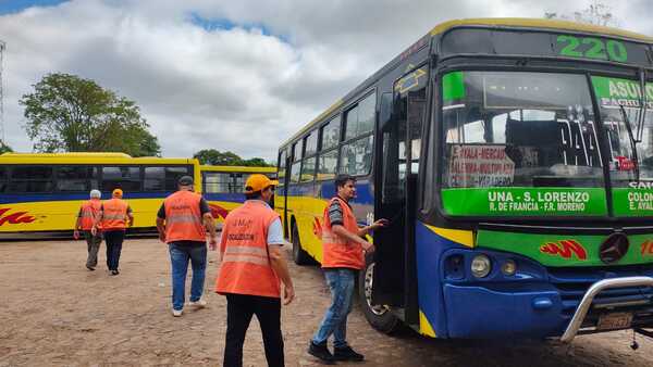 Abren sumario a empresa de transporte tras desprendimiento de una puerta - Unicanal