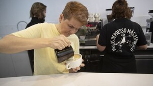 Latte art: Arte efímero en una taza de café